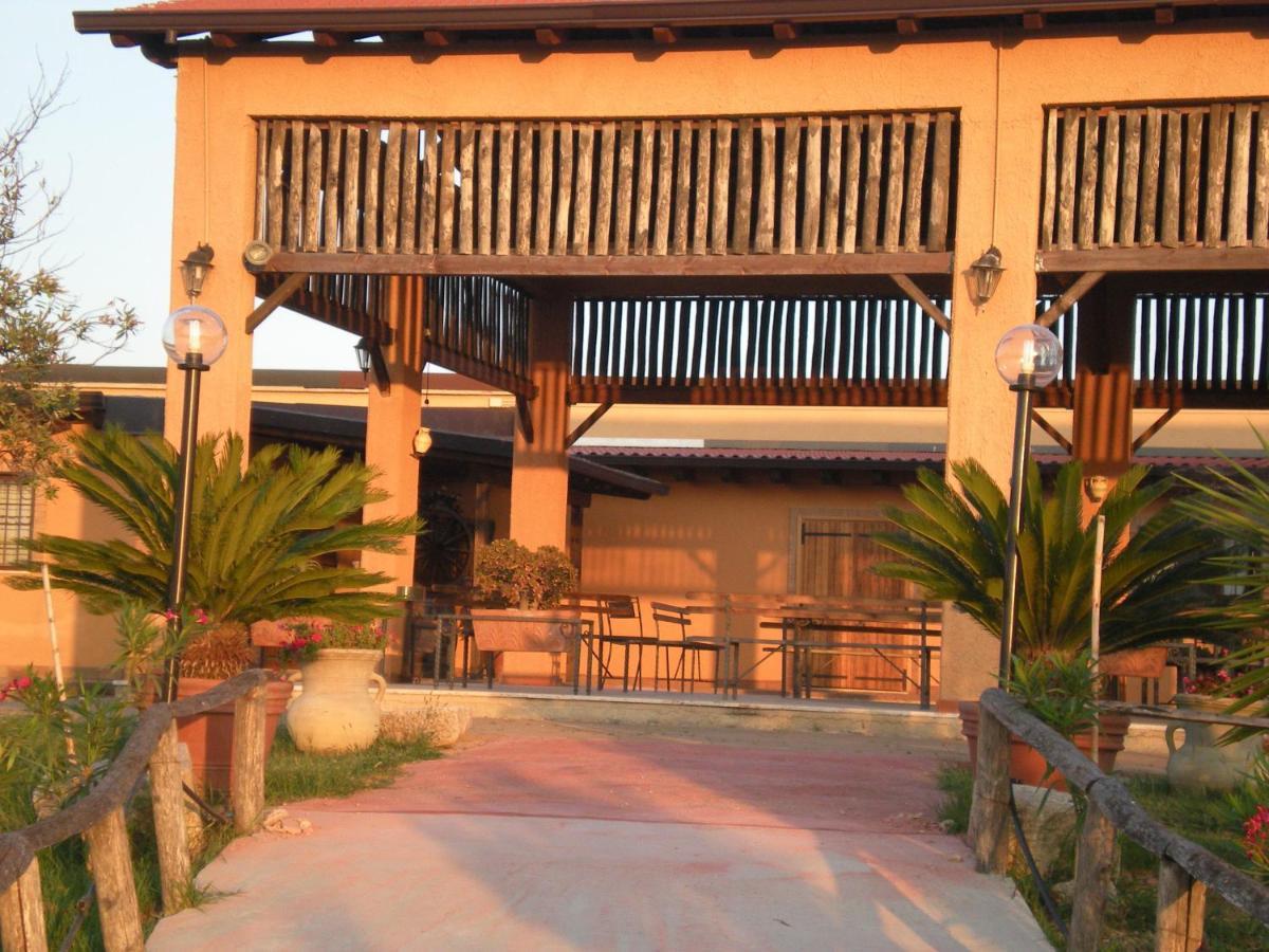 Agriturismo Il Borghetto Villa Foce del Sele Exterior foto