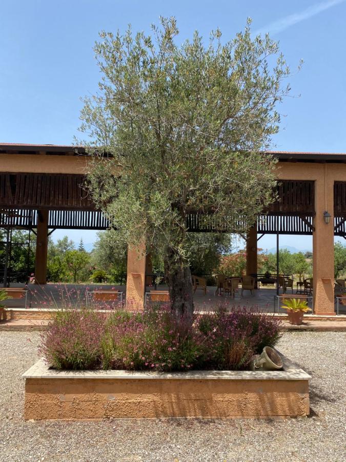 Agriturismo Il Borghetto Villa Foce del Sele Exterior foto